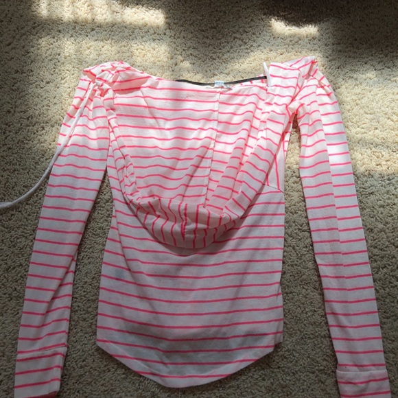 Volcom Hooded Long Sleeve Shirt - Picture 2 of 6